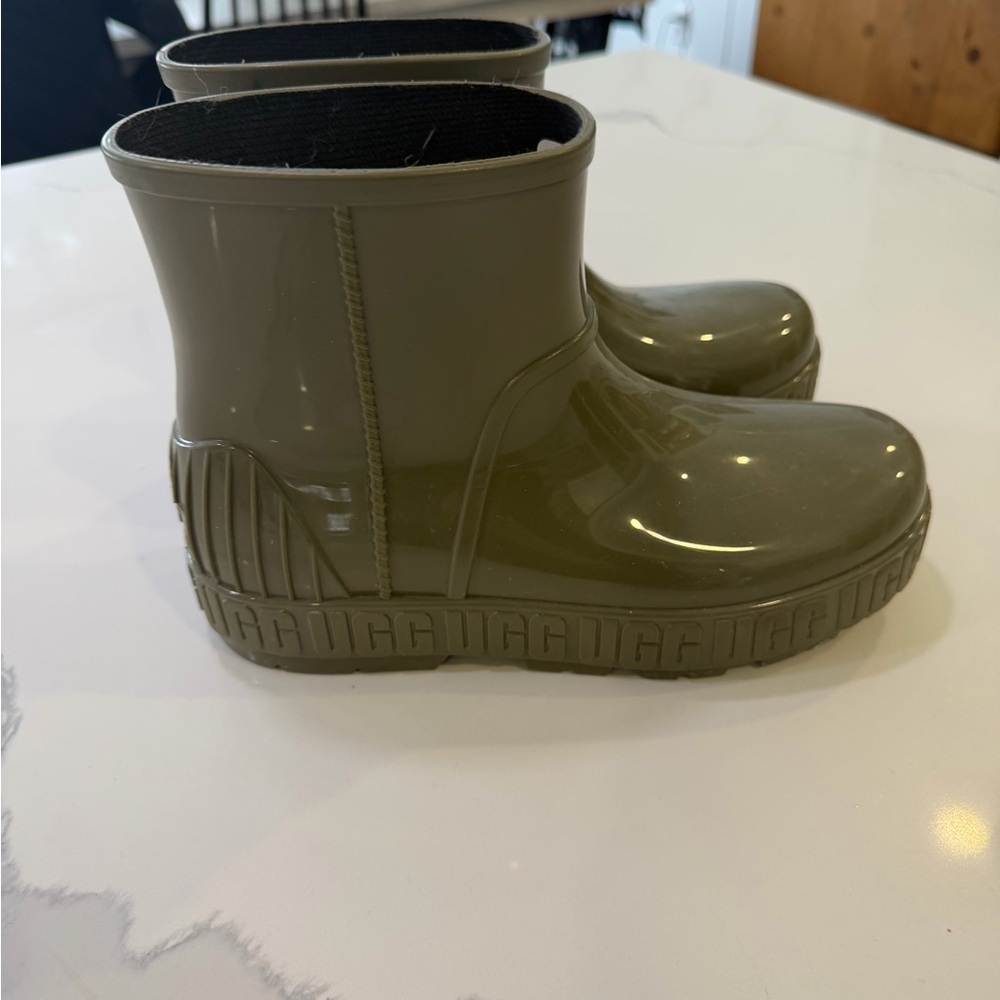 UGG Green Rain Boots